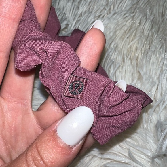 Lululemon Scrunchie - Picture 4 of 4